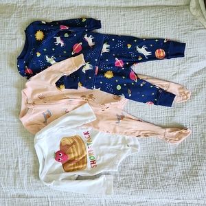 Girl's 3 pack of bodysuits footies and pjs